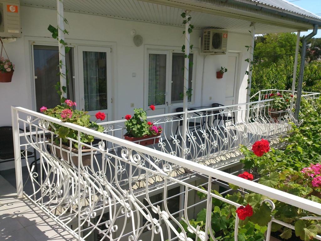 Guest House Nadezhda Gelendschik Exterior foto